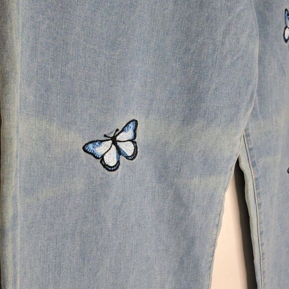 Zaful Butterfly Embroidered Jeans Size 38 Denim Destressed Blue Pockets 38x32 - Picture 7 of 10